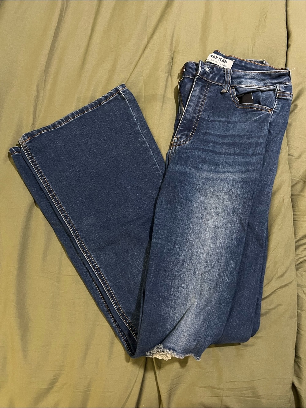 Wax Jean Men's Dark Blue Bootcut Jeans with Washed Accents